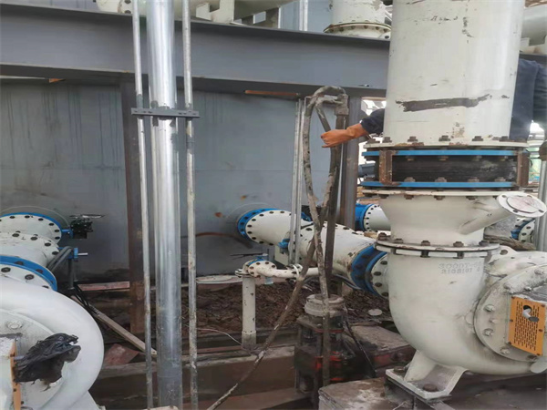 富宁设备基础沉降下沉注浆加固增加荷载